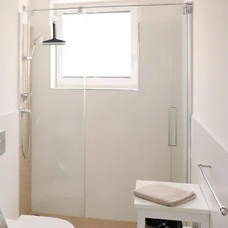 Gartenwohnung Daire Pörtschach am Wörthersee