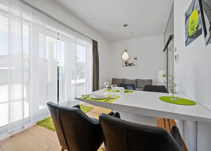 Gartenwohnung Apartament Pörtschach am Wörthersee